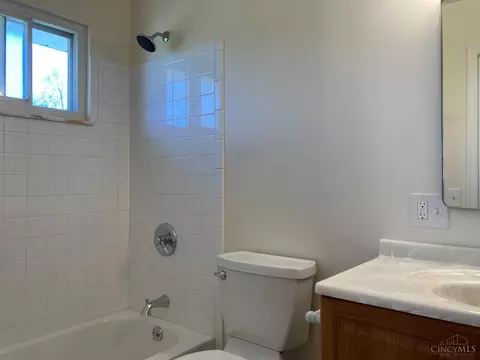 264 Deephaven Dr, Cincinnati, OH 45238 photo 12