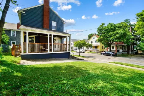 Exterior - 1551 Jonathan Ave, Cincinnati, OH 45207 photo 5 of 11