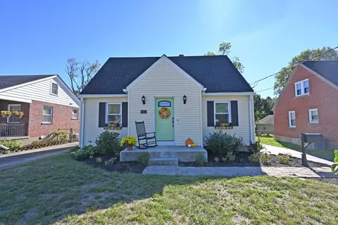 6923 Edith St, Newtown, OH 45244
