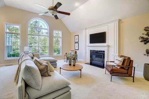 Living - 7630 Keller Rd, Cincinnati, OH 45243 photo 1 of 6