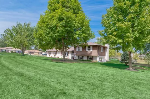 4036 Mill Crest Dr, Hamilton, OH 45011