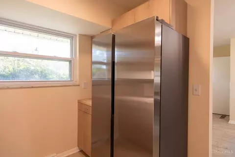 8442 Gamma Ct, Cincinnati, OH 45231 photo 4