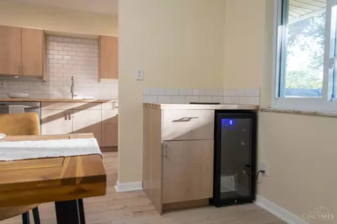 8442 Gamma Ct, Cincinnati, OH 45231 photo 5