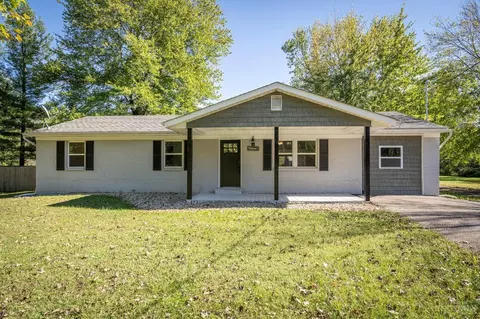 2868 St Rt 50, Fayetteville, OH 45118