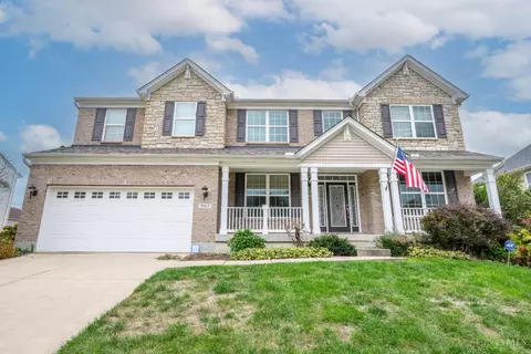 Exterior - 967 Oak Forest Dr, Morrow, OH 45152 photo 2 of 10