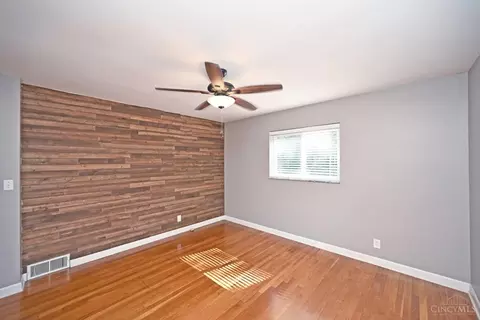 Bedroom - 1702 Tiffany Ln, Cincinnati, OH 45230 photo 1 of 7