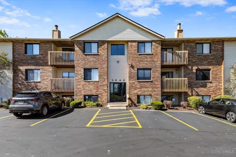 3942 Mack Rd #19, Fairfield, OH 45014