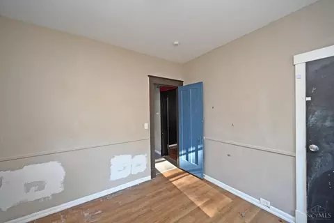Bedroom - 4509 Clearview Ave, Cincinnati, OH 45205 photo 5 of 7