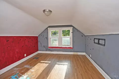 Bedroom - 4509 Clearview Ave, Cincinnati, OH 45205 photo 7 of 7