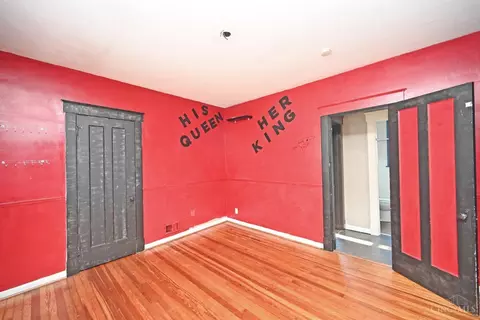 Bedroom - 4509 Clearview Ave, Cincinnati, OH 45205 photo 3 of 7