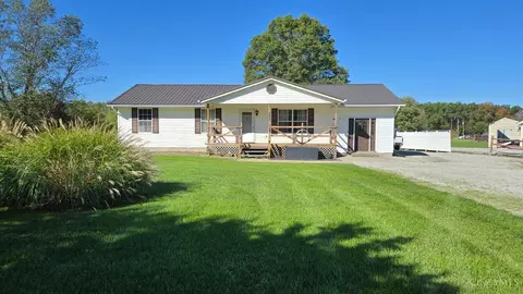 4644 Murray Corner Rd, Fayetteville, OH 45118