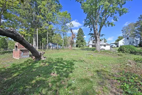 Exterior - 114 Ridgeway Rd, Cincinnati, OH 45216 photo 4 of 6