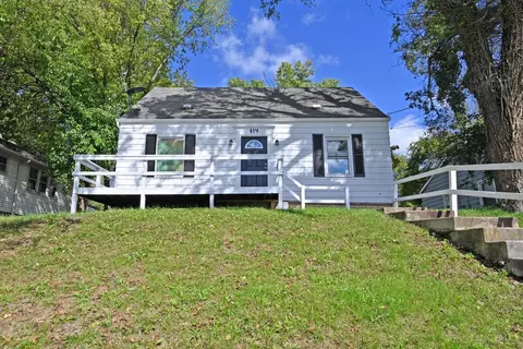 114 Ridgeway Rd, Cincinnati, OH 45216