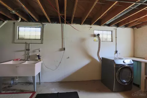 Other - 1008 Pelican Dr, Cincinnati, OH 45231 photo 2 of 4