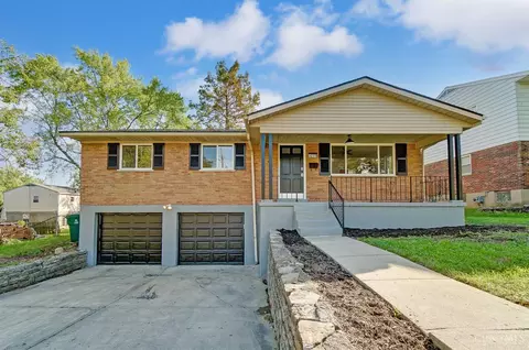 1237 Oak Knoll Dr, Cincinnati, OH 45224