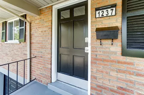 Exterior - 1237 Oak Knoll Dr, Cincinnati, OH 45224 photo 8 of 19