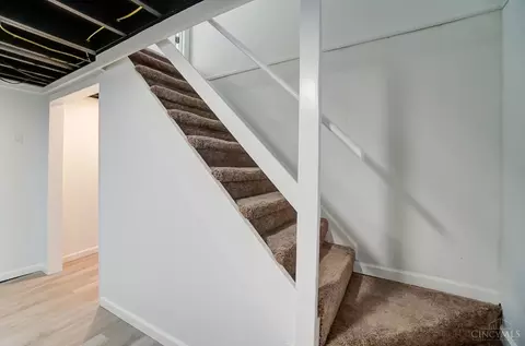 Entry Way - 1237 Oak Knoll Dr, Cincinnati, OH 45224 photo 2 of 2