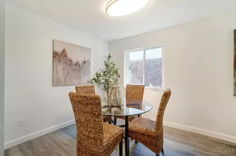 Dining - 1237 Oak Knoll Dr, Cincinnati, OH 45224 photo 2 of 3