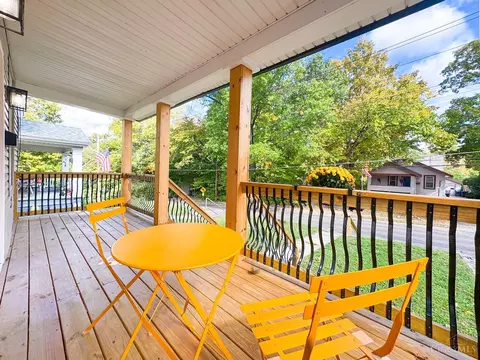Exterior - 3907 Watterson Rd, Fairfax, OH 45227 photo 6 of 12
