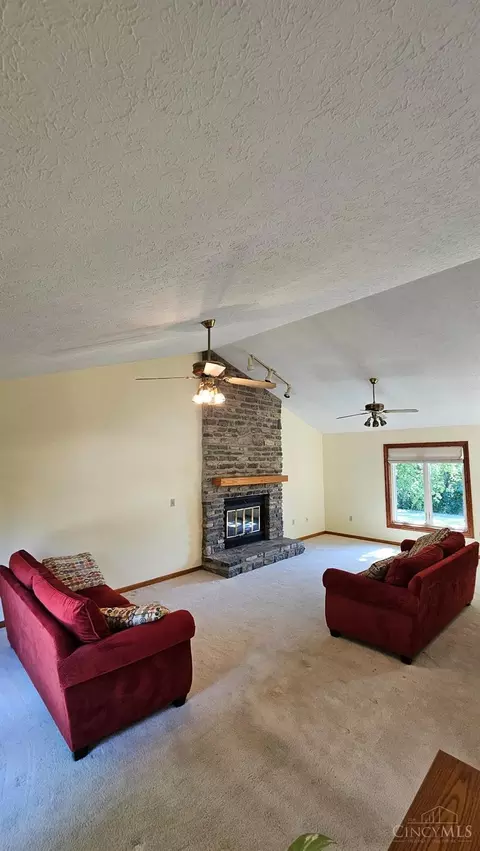 2340 Springdale Rd, Cincinnati, OH 45231 photo 6