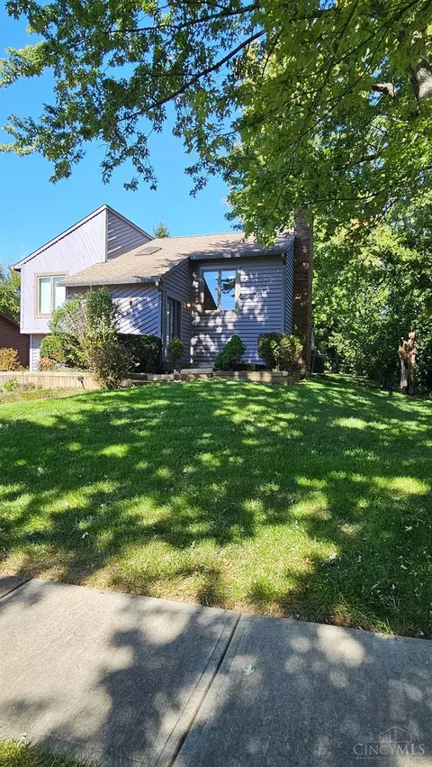 2340 Springdale Rd, Cincinnati, OH 45231 photo 2