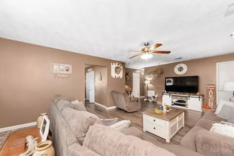 822 Spring St, Williamsburg, OH 45176 photo 12