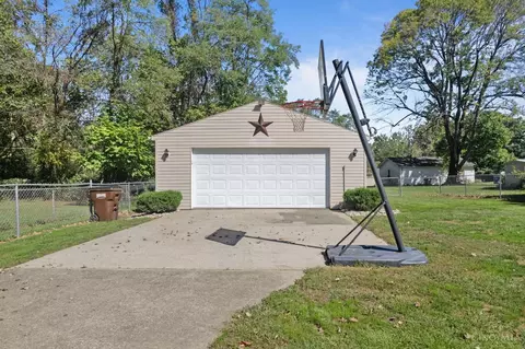 822 Spring St, Williamsburg, OH 45176 photo 9