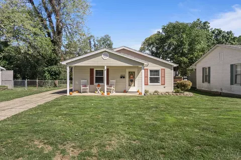 822 Spring St, Williamsburg, OH 45176 photo 2