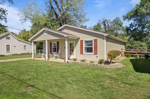 822 Spring St, Williamsburg, OH 45176 photo 3