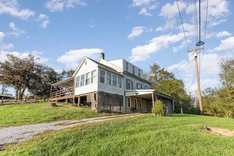 1859 St Rt 50, Fayetteville, OH 45118