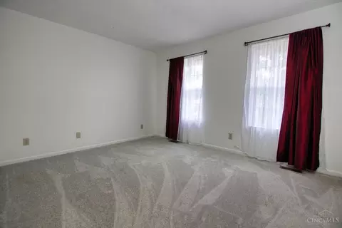 Bedroom - 8345 Timber Ln, Mason, OH 45040 photo 3 of 3