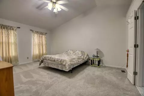 Bedroom - 8345 Timber Ln, Mason, OH 45040 photo 2 of 3