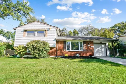 2472 Bracebridge Dr, Cincinnati, OH 45231