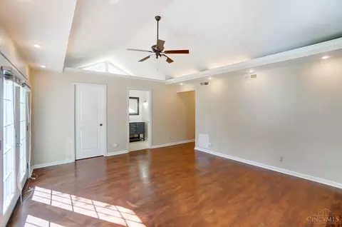 9682 Northfield Ln, Cincinnati, OH 45231 photo 20