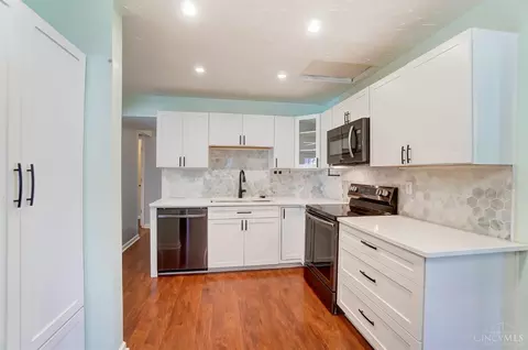 9682 Northfield Ln, Cincinnati, OH 45231 photo 7