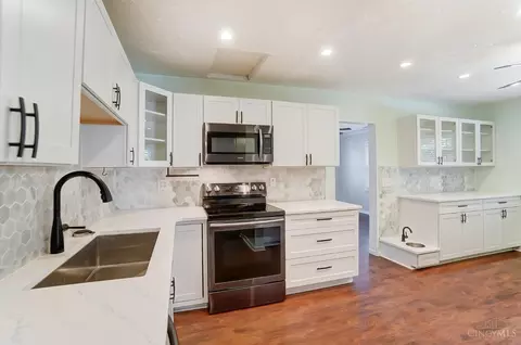 9682 Northfield Ln, Cincinnati, OH 45231 photo 8