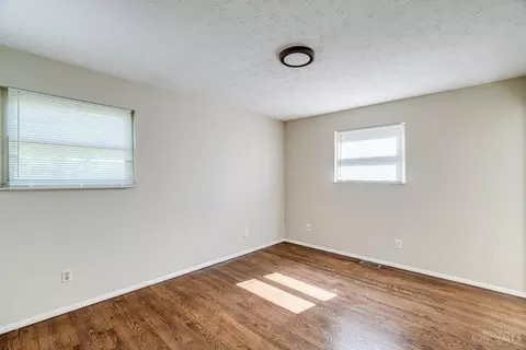 1249 Beechpoint Dr, Cincinnati, OH 45231 photo 14