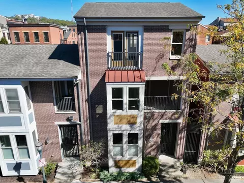 Exterior - 1412 Pleasant St, Cincinnati, OH 45202 photo 1 of 8