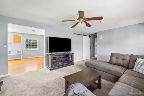 4135 Brookfield Dr, Cincinnati, OH 45245 photo 9
