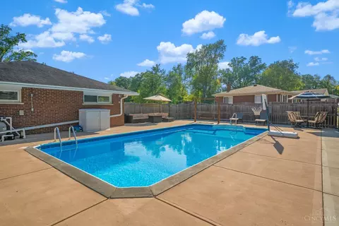 4135 Brookfield Dr, Cincinnati, OH 45245 photo 32