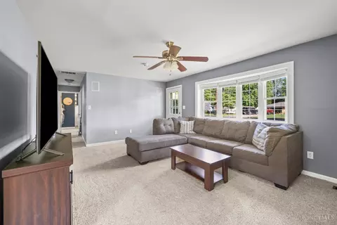4135 Brookfield Dr, Cincinnati, OH 45245 photo 8