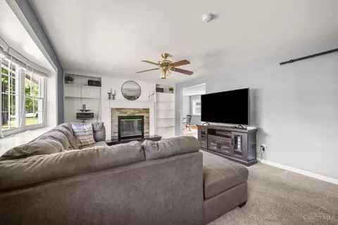 4135 Brookfield Dr, Cincinnati, OH 45245 photo 7