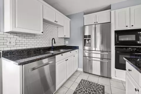 4135 Brookfield Dr, Cincinnati, OH 45245 photo 22