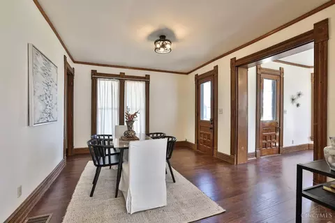 Dining - 515 Center St, Blanchester, OH 45107 photo 4 of 6