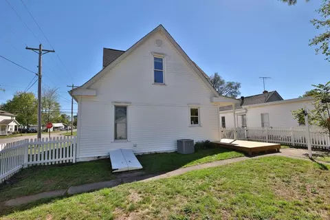 Exterior - 515 Center St, Blanchester, OH 45107 photo 7 of 7