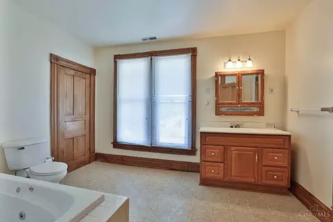 Bath - 515 Center St, Blanchester, OH 45107 photo 3 of 5