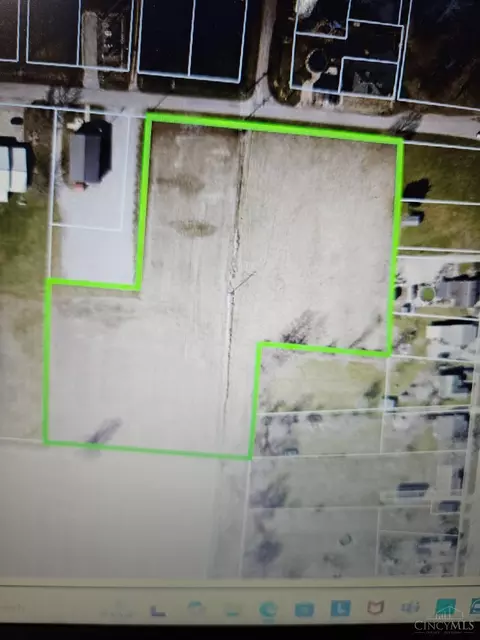 700 South St, Russellville, OH 45168