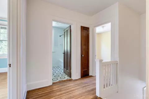 Entry Way - 4383 Haight Ave, Cincinnati, OH 45223 photo 3 of 3