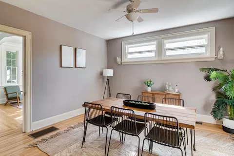 Dining - 4383 Haight Ave, Cincinnati, OH 45223 photo 2 of 3