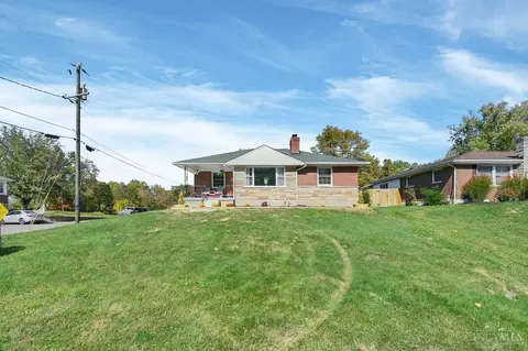 527 Main St, Williamsburg, OH 45176 photo 2